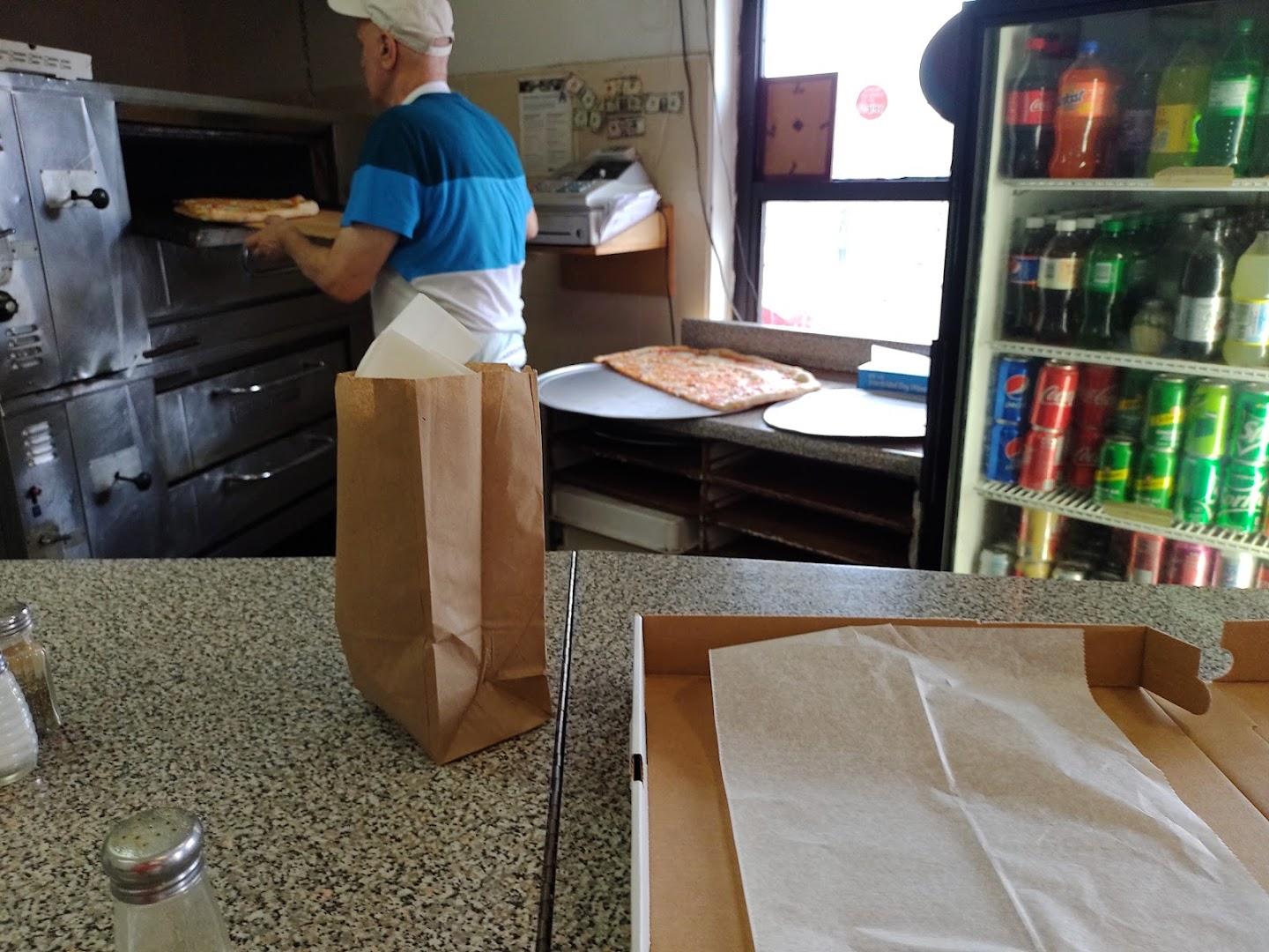 Cross Bronx Pizzeria